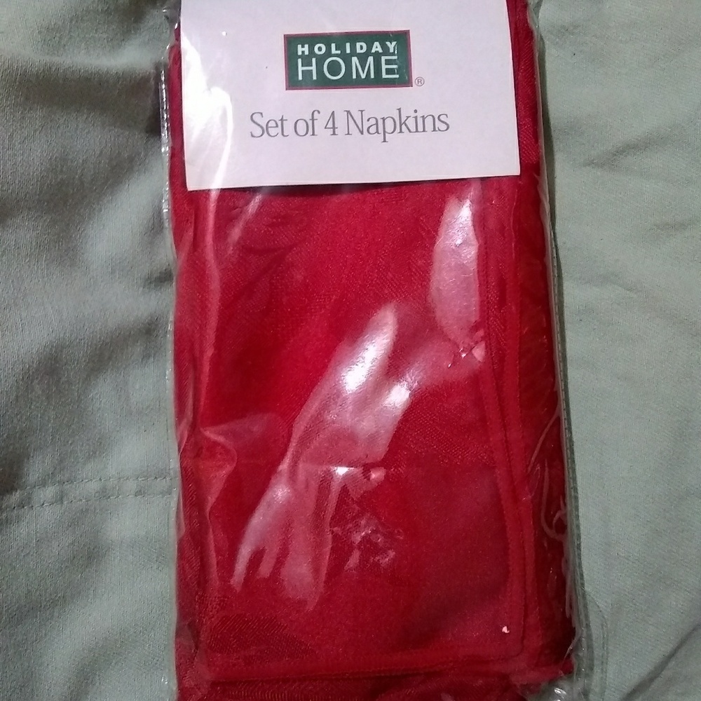 Holiday Home Red Cloth Napkins